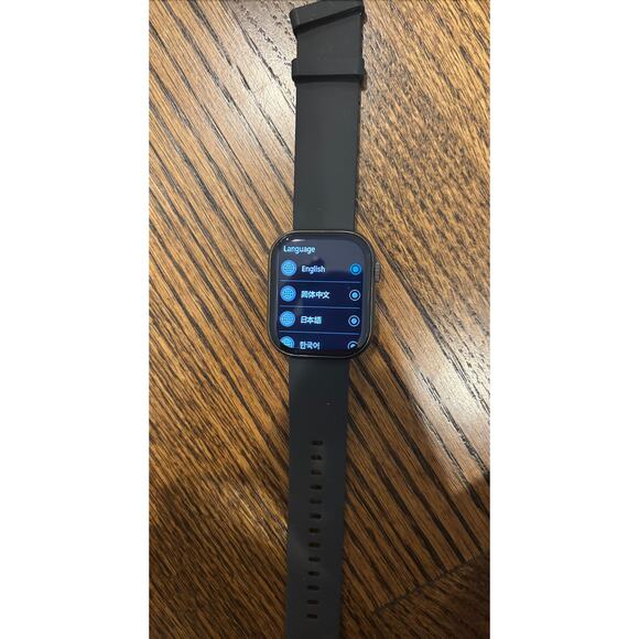 Smart Watch Black NOT AN APPLE WATCH - Picture 1 of 2